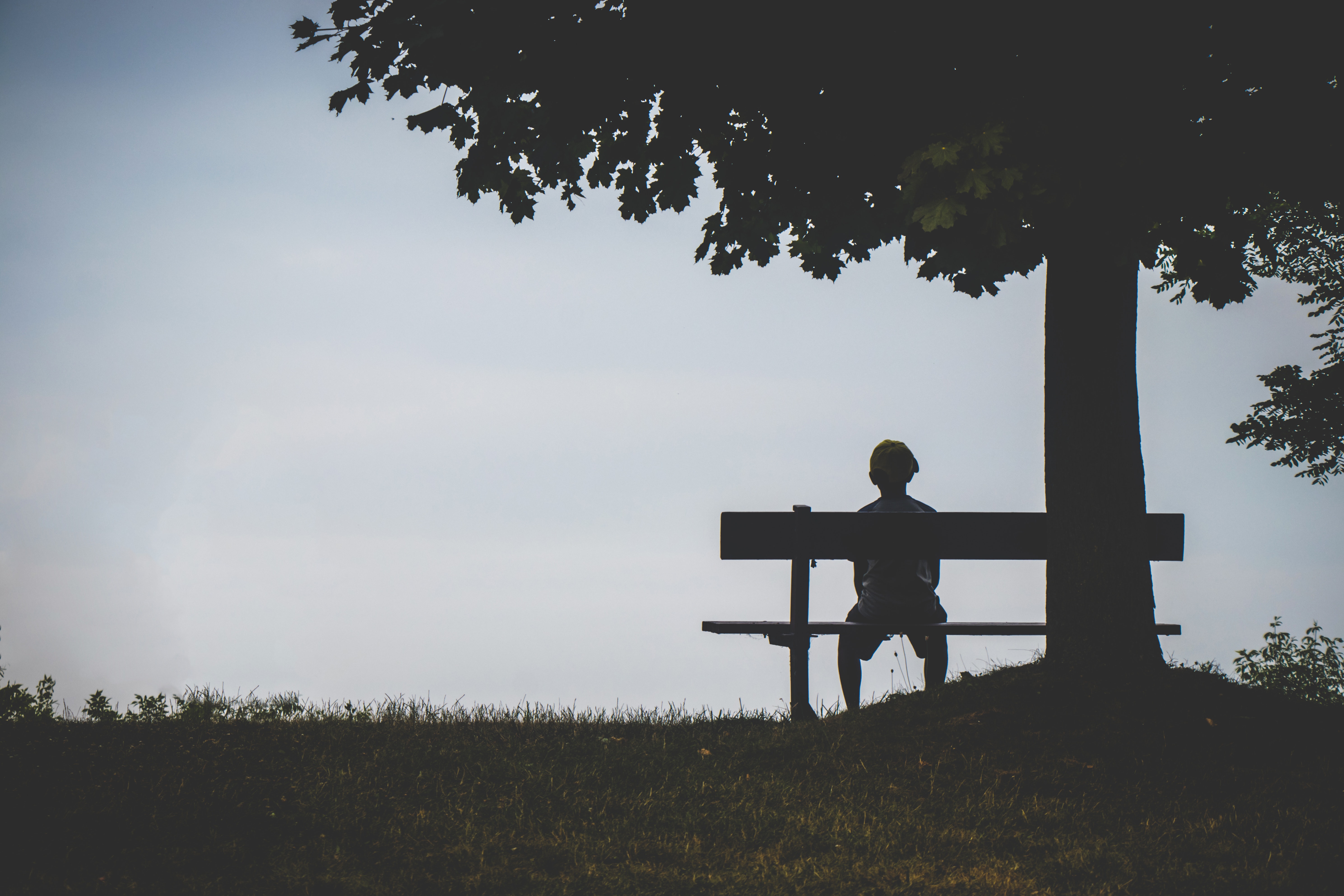 Singuratate versus Solitudine
