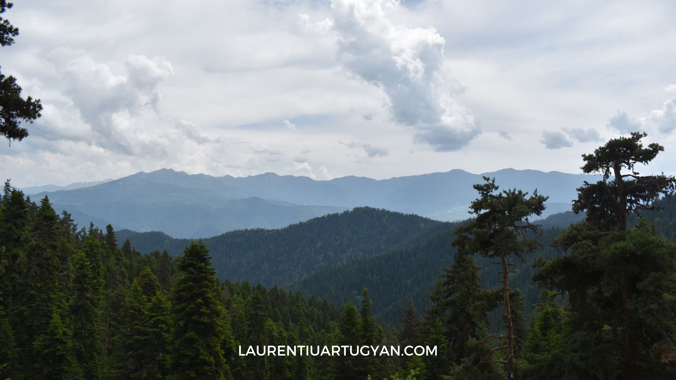 Drumeție în Parcul Național Borjomi-Kharagauli (Georgia) – Footprint Trail